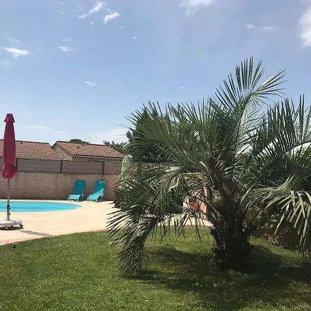Vila House With Pool Near Nimes , Peaceful Haven *