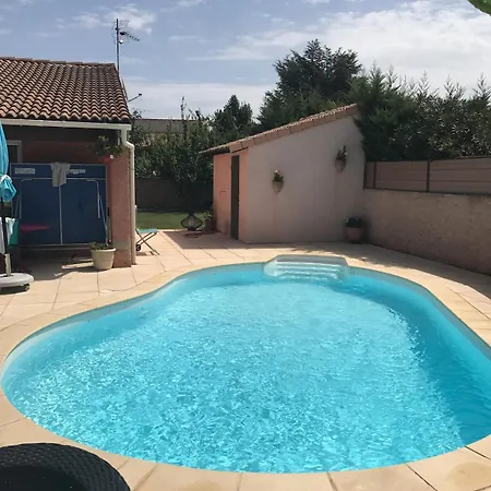 Vila House With Pool Near Nimes , Peaceful Haven *