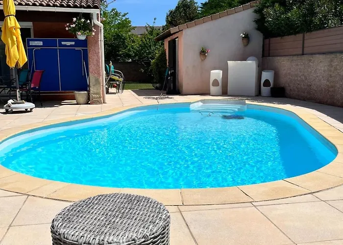 House With Pool Near Nimes , Peaceful Haven Villa