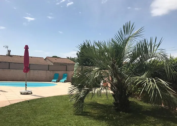 Villa House With Pool Near Nimes , Peaceful Haven *